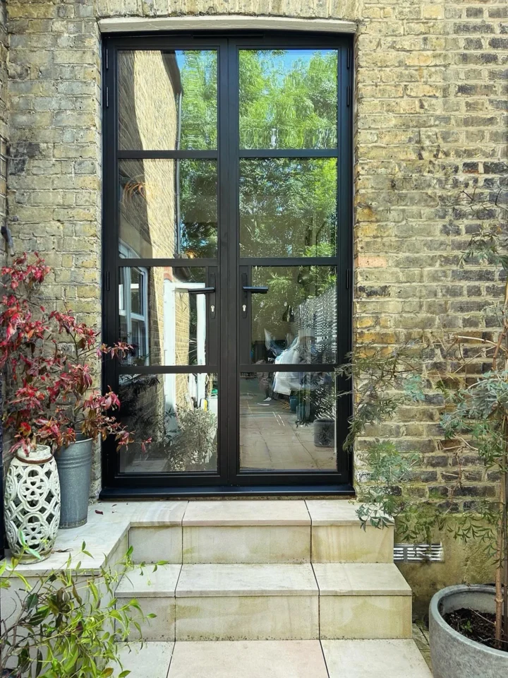 Genesta Garden Exterior Door ()
